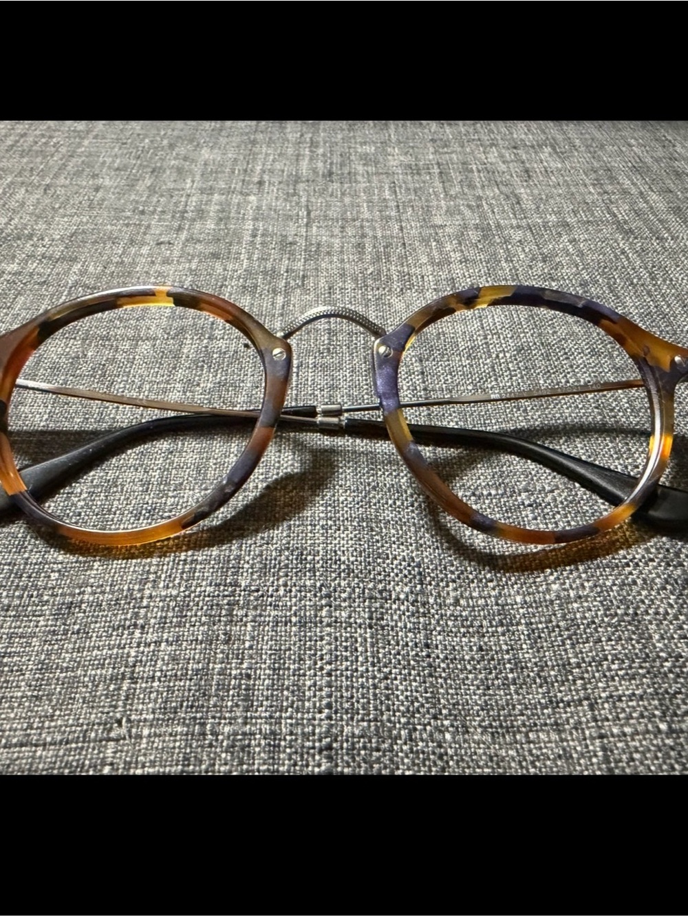 Ray-Ban Tortoiseshell Round Eyeglass Frames
